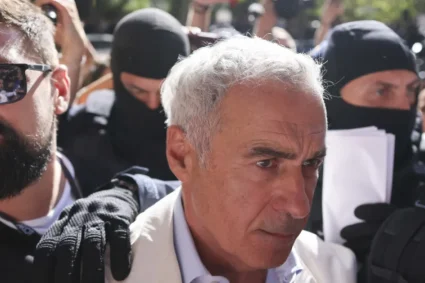 Călin Georgescu, adus azi la judecători pentru a se decide arestarea preventivă