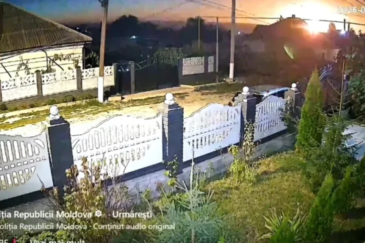 Dronă prăbușită într-un oraș din Republica Moldova; explozie ulterioară