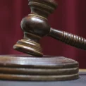 Femeie din Galați, obligată să plătească daune unui salon pentru recenzii negative