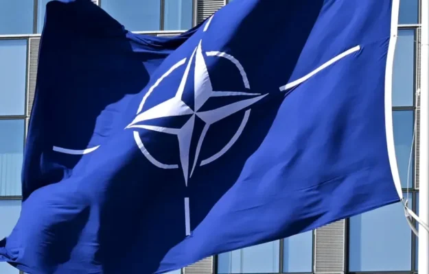 NATO se pregătește pentru un posibil atac fals al Rusiei