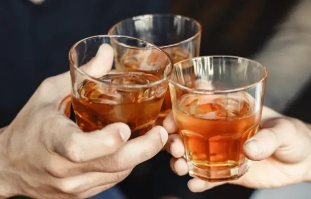 Trump interzice alcoolul canadian. Viitorul whisky-ului preferat de americani, incert