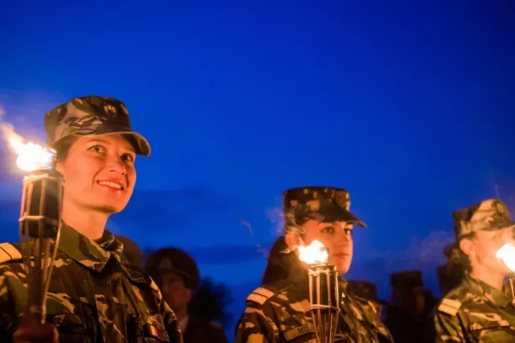 Veterani și voluntari aleargă mii de kilometri pentru eroii căzuți