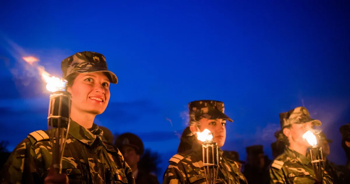 Veterani și voluntari aleargă mii de kilometri pentru eroii căzuți