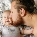 Aproape un din cinci bărbați români afectat de depresie postpartum, peste media europeană
