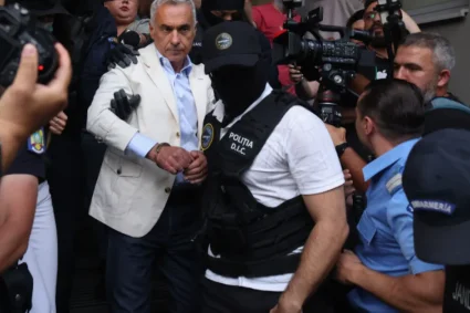 DIICOT a pus sechestru pe mai multe conturi bancare ale lui Călin Georgescu