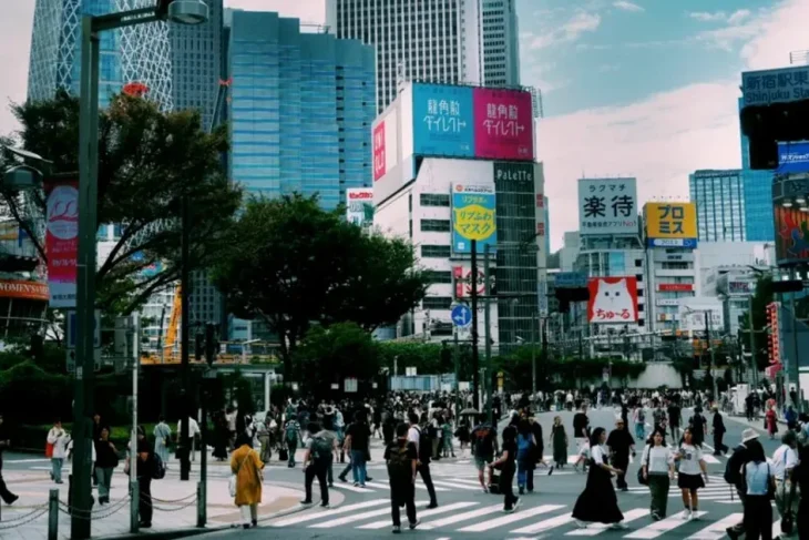 Japonia impune reguli mai stricte pentru rezidența permanentă