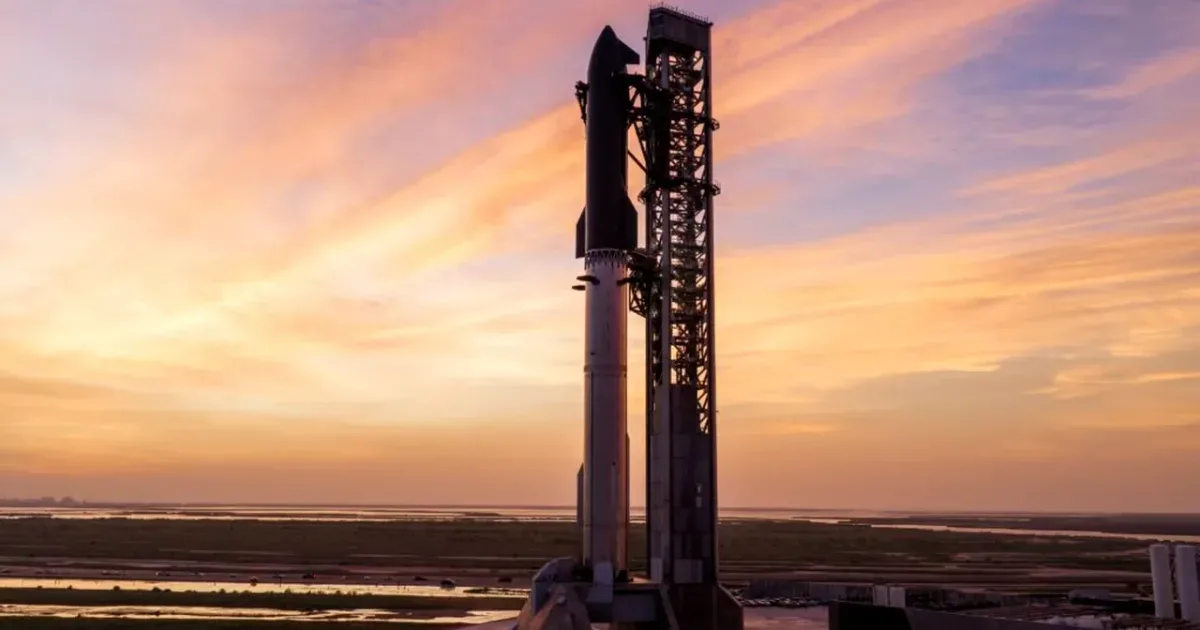 SpaceX trimite patru astronauți către Stația Spațială Internațională